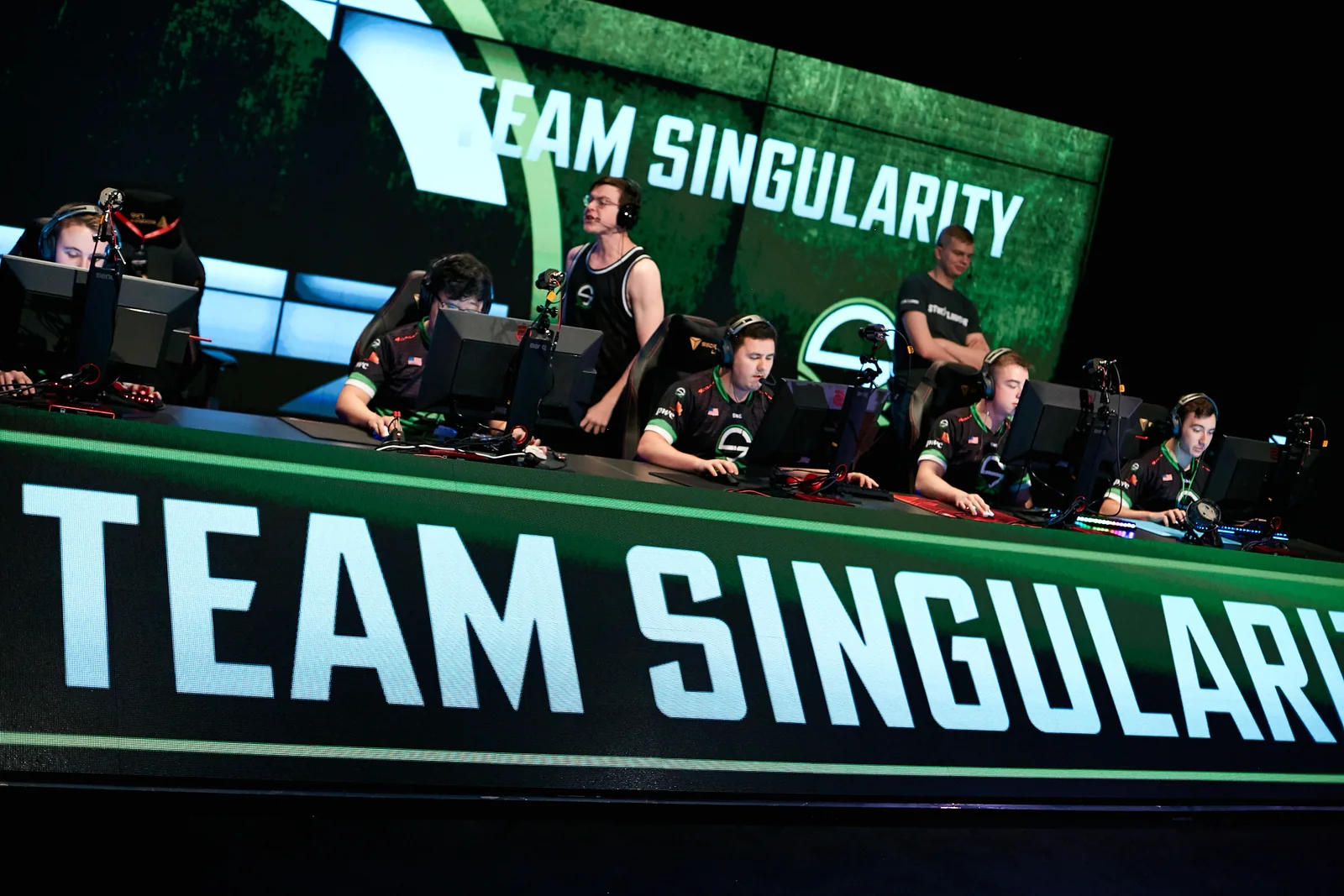 Team Singularity CS:GO roster on stage